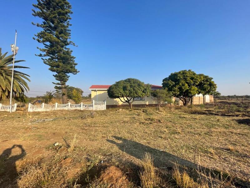 5 Bedroom Property for Sale in Mabopane North West